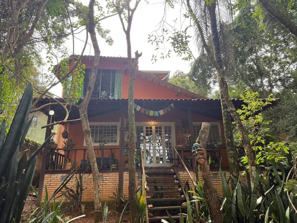 Casa dos Artistas na Natureza com Varanda House in State of Goiás