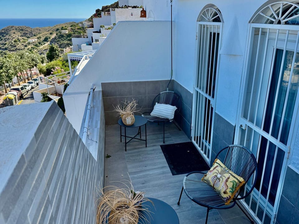 Sunrise Suite Apartment in Andalusia