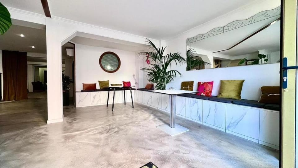 Coliving Ajaccio type Auberge de Jeunesse Hostel in Ajaccio
