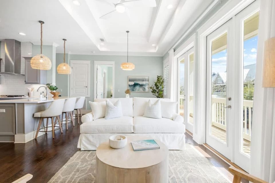 Shell Yeah by Stay on 30A, Pool, Bikes, Golf Cart House in South Walton County