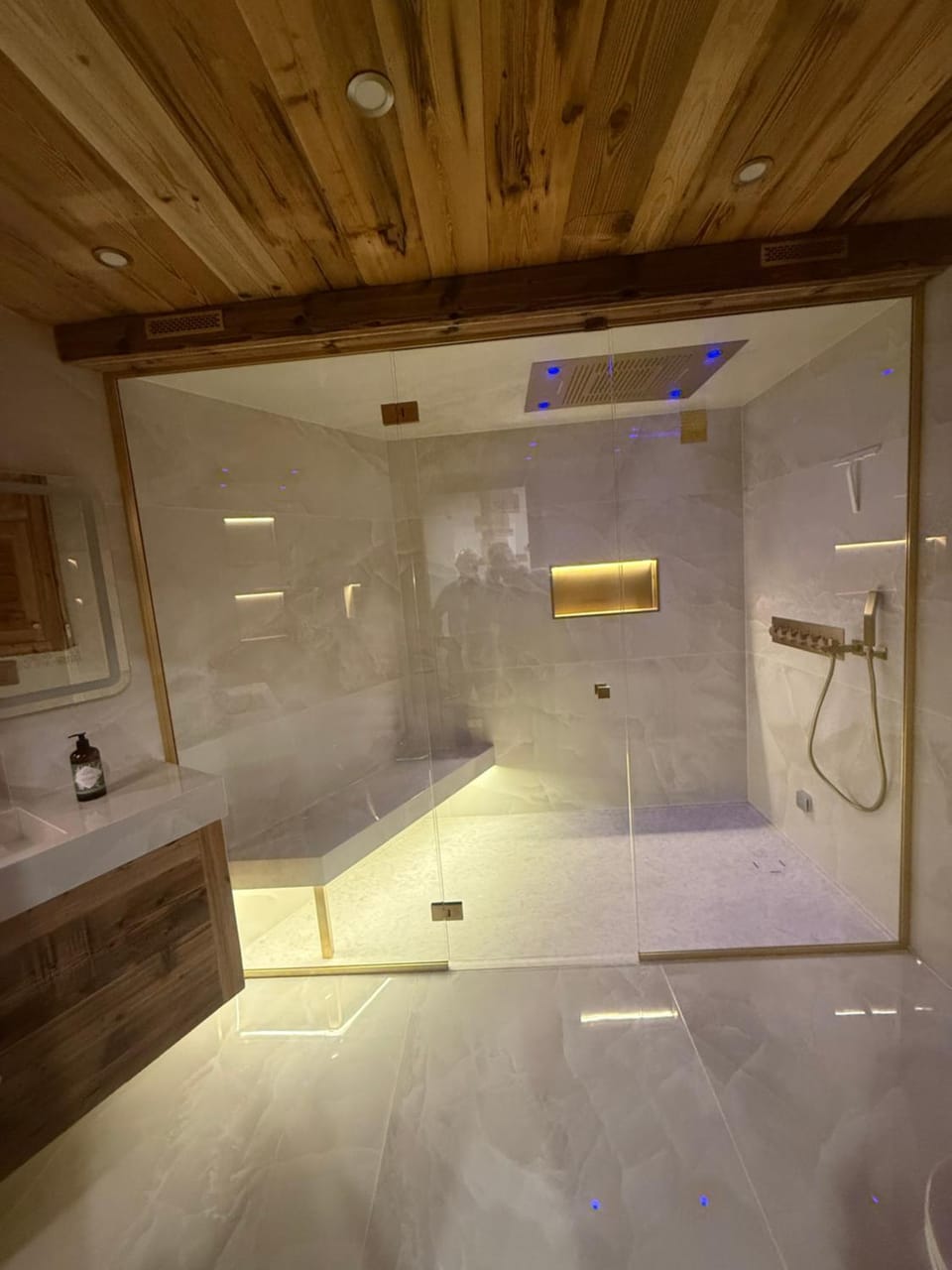 Chalet Braconnier Appartement Cerf Apartment in Montvalezan