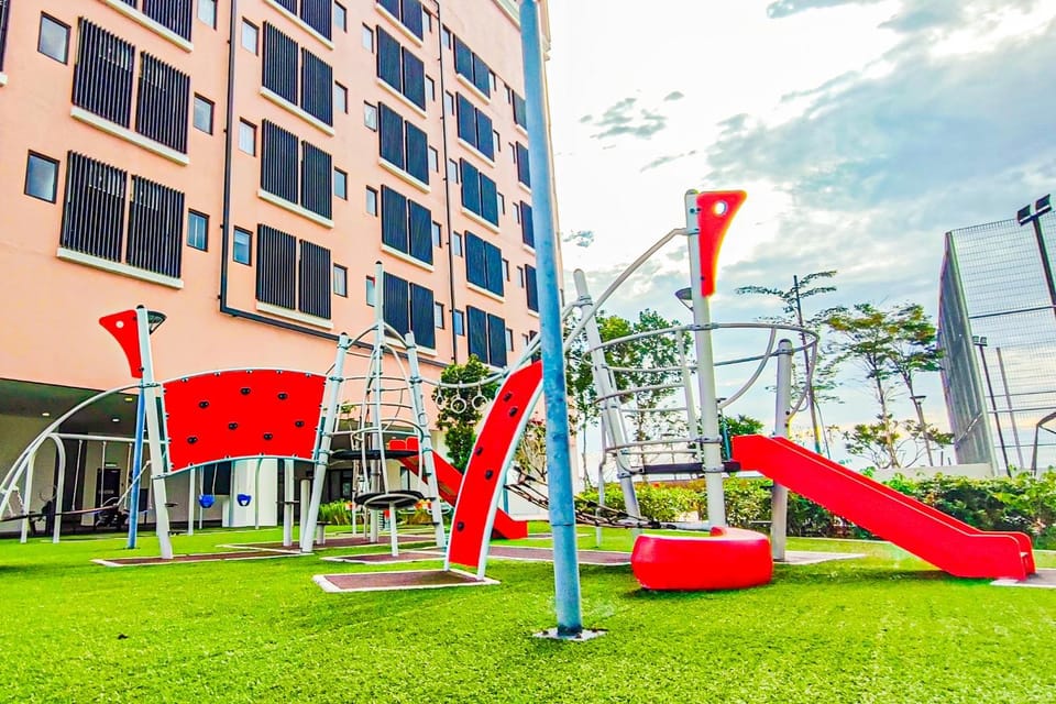 Day, Children play ground
