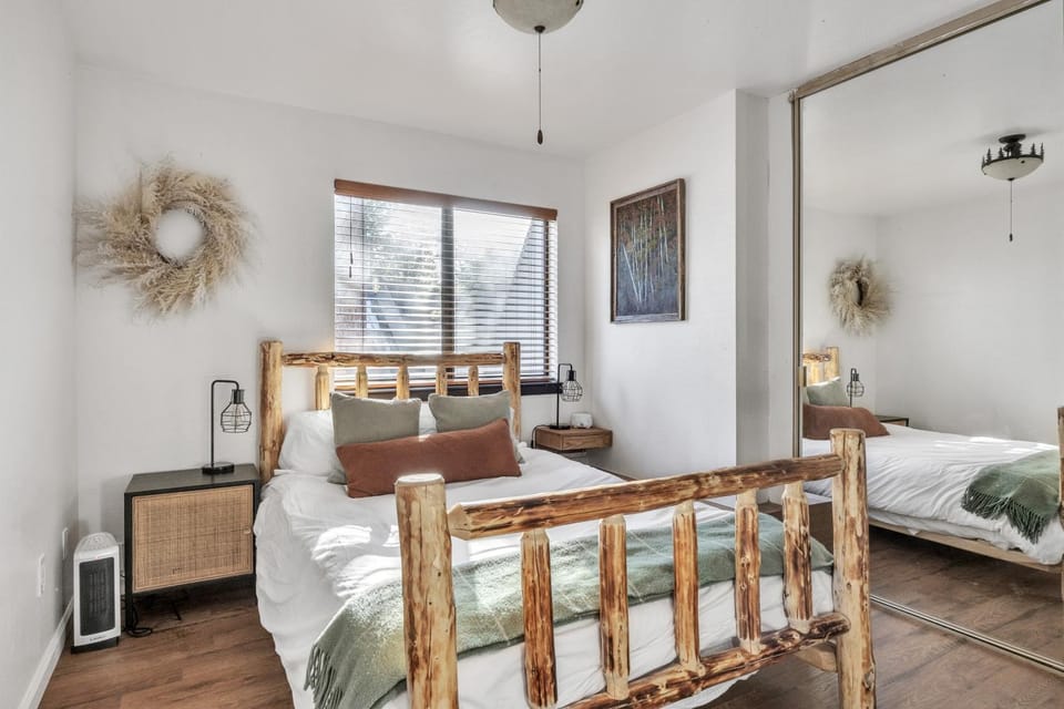 Alpine Retreat in the Heart of Incline Village condo Apartment in Incline Village