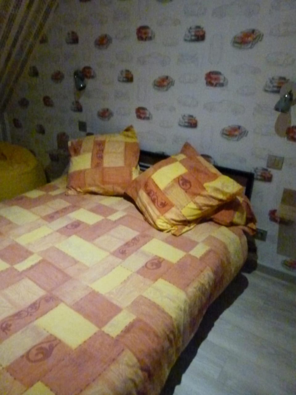 chambre proche circuit Vacation rental in Pays de la Loire