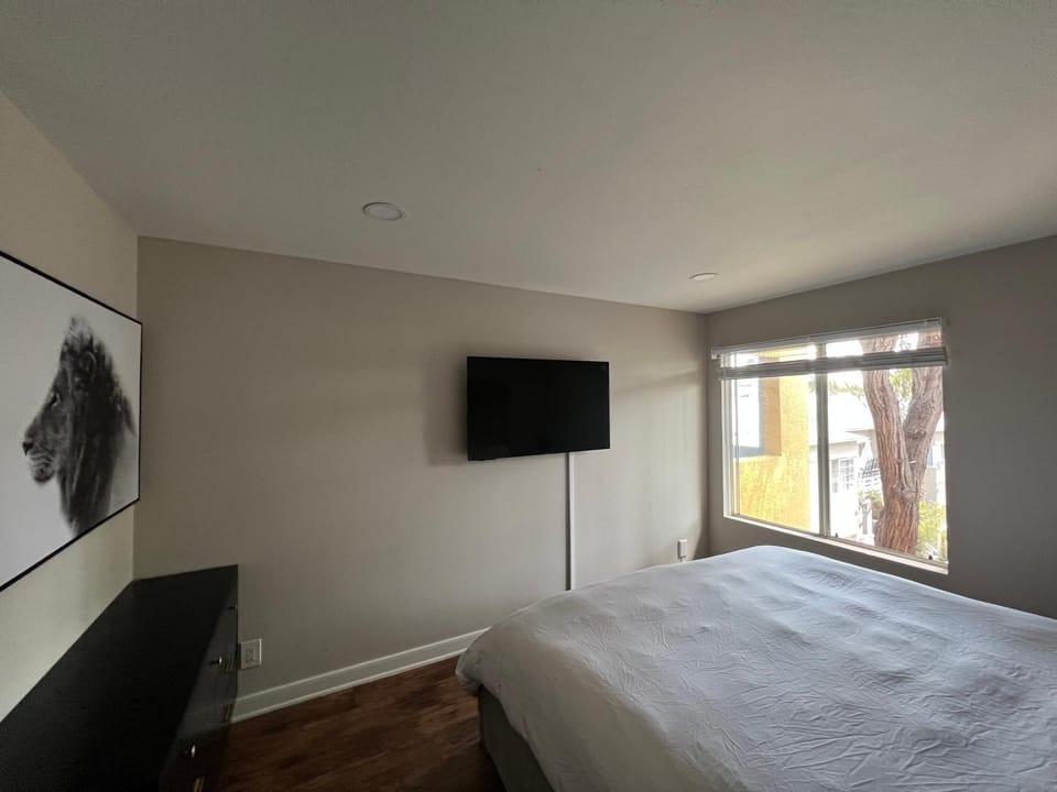 Charming West Hollywood Apartment Apartment in West Hollywood