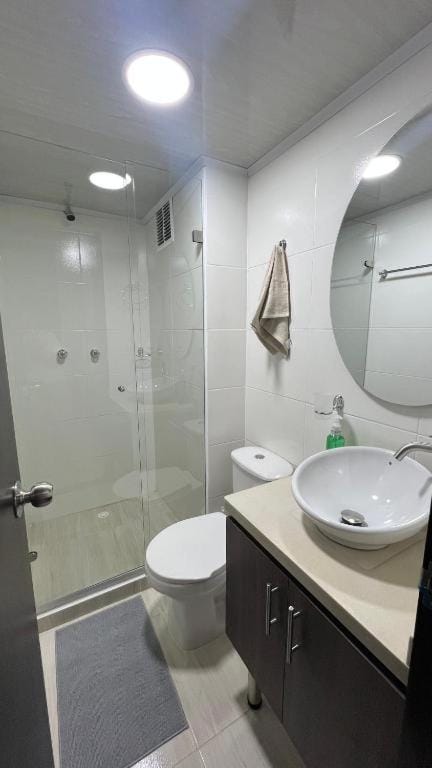 Apartamentos Nuevos 2 y 3 habitaciones 6 personas - Cerca a Expoferias y Bosque Popular, Cable Aereo Apartment in Manizales