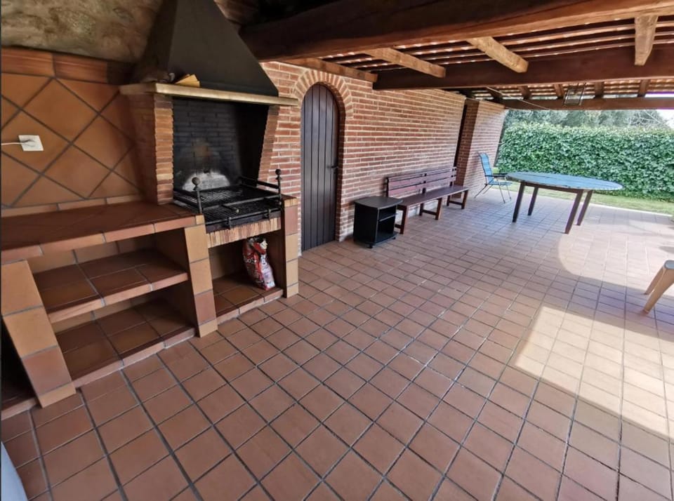 Masia Can Tibau Chalet in Baix Empordà