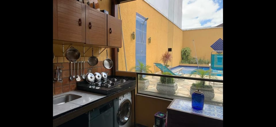 Suite linda completa Vacation rental in Curitiba