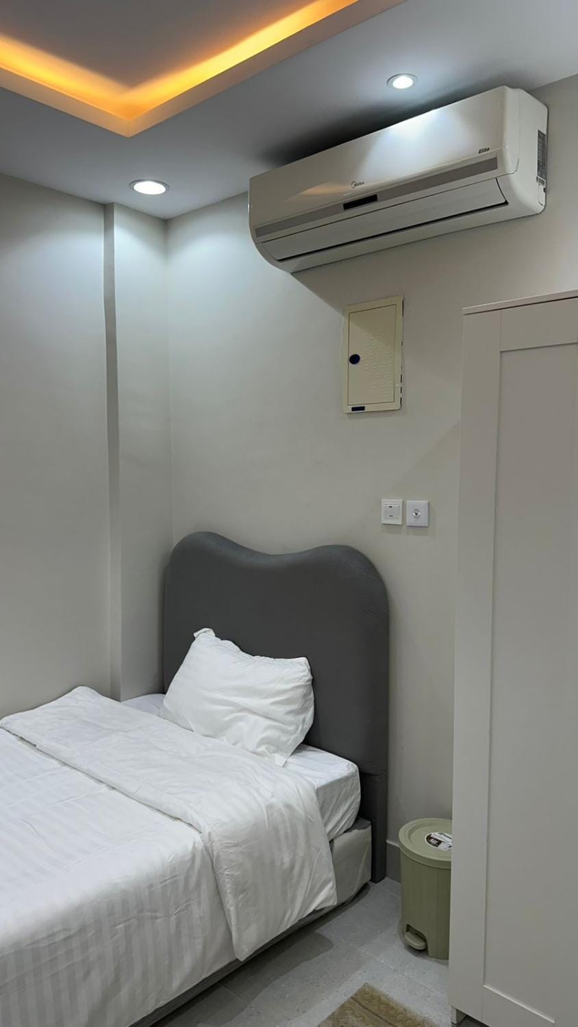 غُرفة بأثاث مُريح و هادئ Apartment in Medina