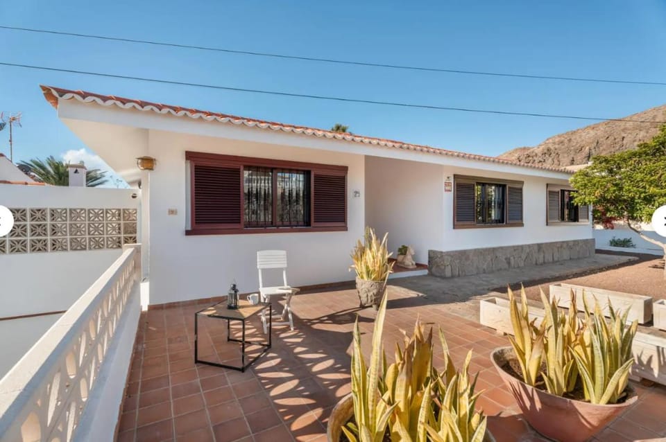 Villa del Mar Palm Mar House in Palm-Mar
