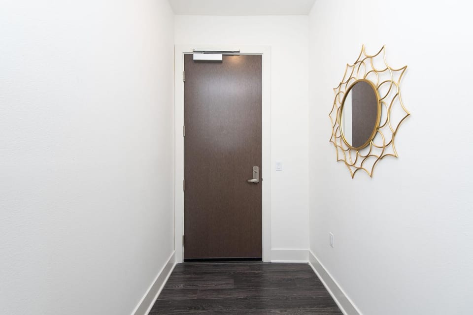 2-Bedroom Hollywood Apartment Apartment in Hollywood
