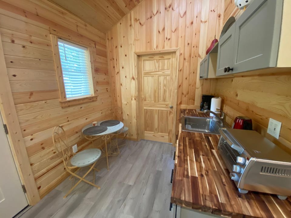 Baby Bear's Den House in Highlands