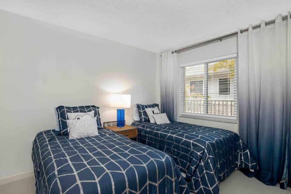 Beach Luxury Apartment in Naples