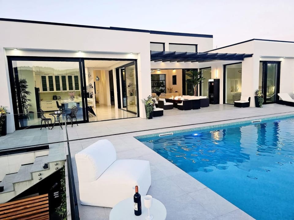 Vila Salkic Villa in Lika-Senj County