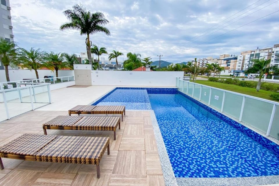 Apto 3 Dormitórios, 1 suíte e ampla sacada - 0314 Apartment in Florianopolis