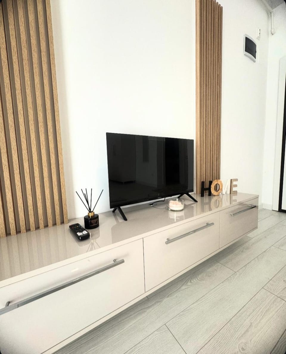 Estrella Studio- Mihai Bravu Apartment in Bucharest