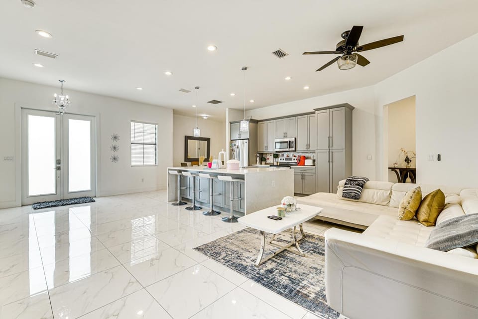 Day Trip to Fort Myers Beach: Pet-Friendly Home! House in Lehigh Acres