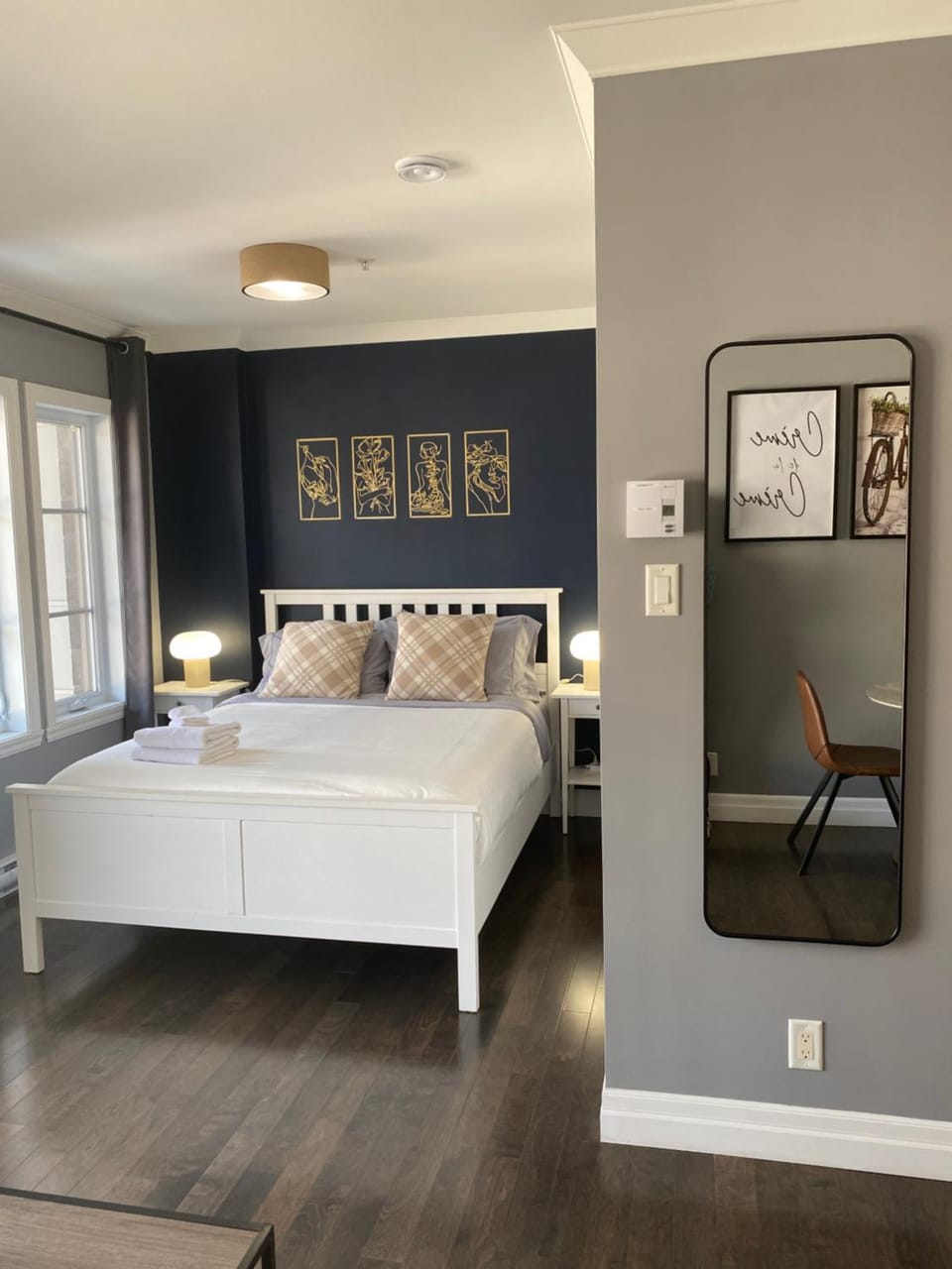Bed, Bedroom