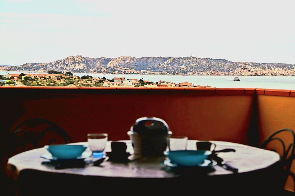 Balcony/Terrace, Dining area