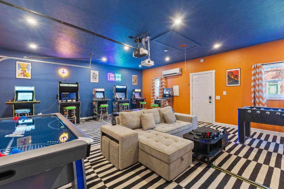 Game Room, TV and multimedia, Seating area, Evening entertainment