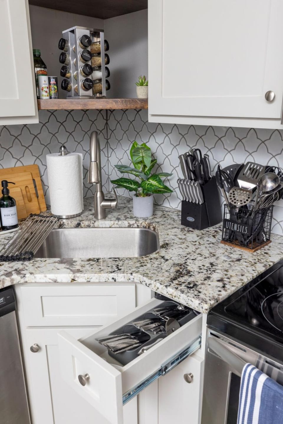 Little Rock - Modern Downtown Retreat House in Little Rock