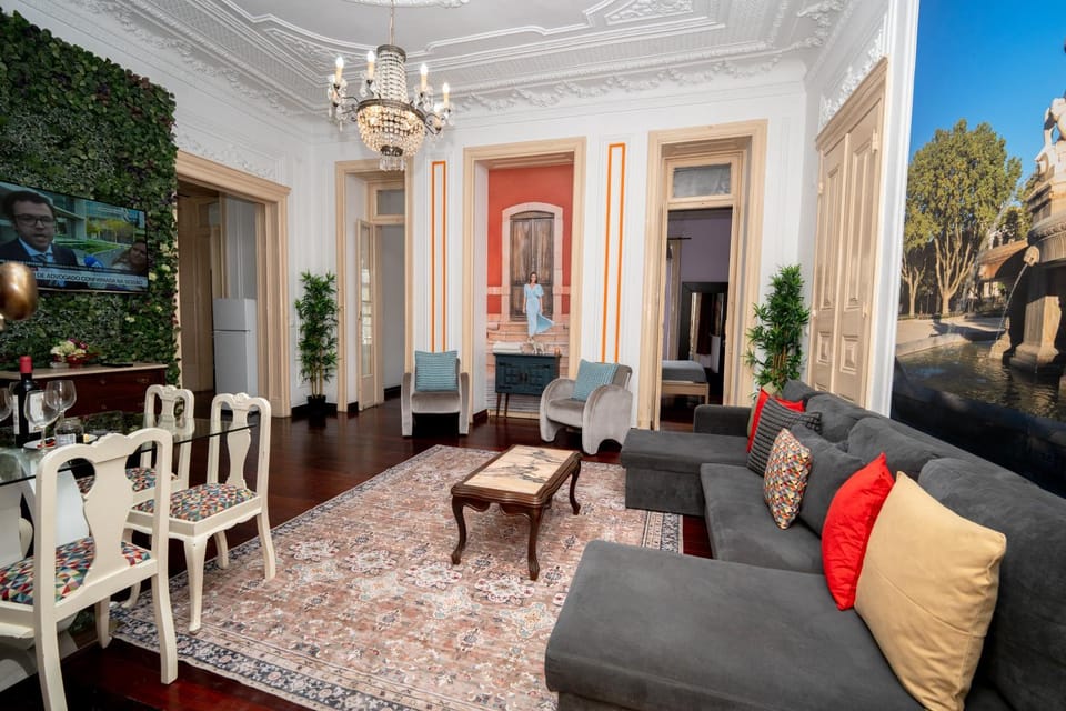 TV and multimedia, Living room, Seating area