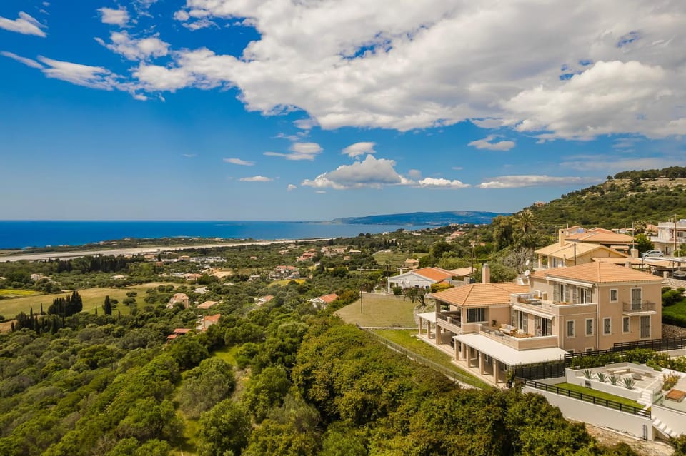 Alma Luxury Residences - Gaia apartment 2 Apartment in Cephalonia