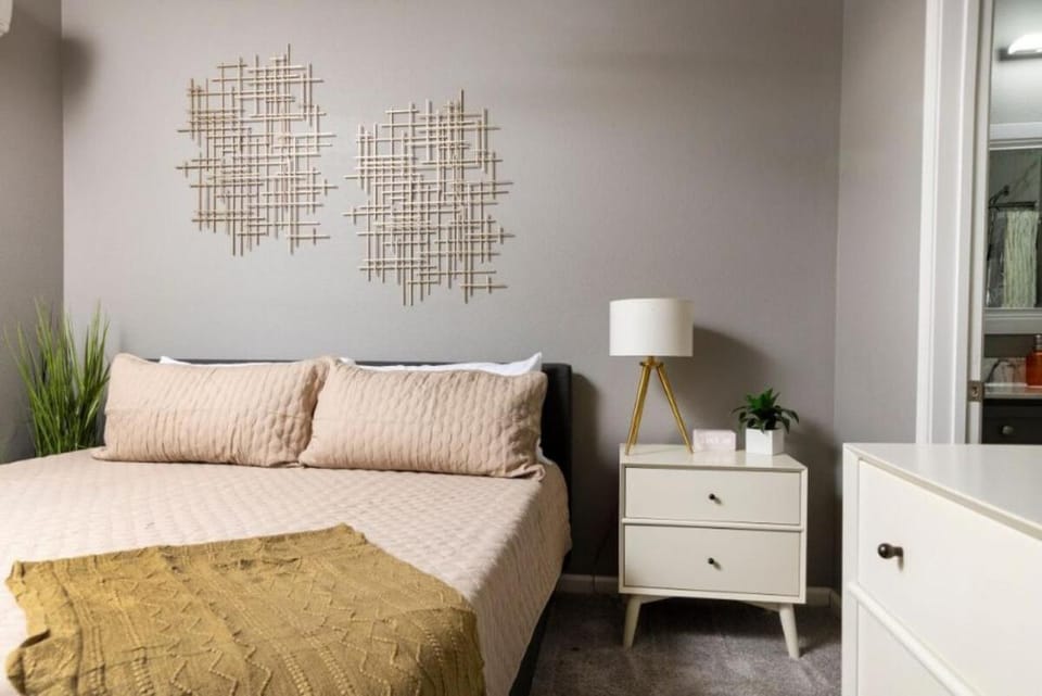 Little Rock Hideaway Cozy, Chic & Convenient House in Little Rock