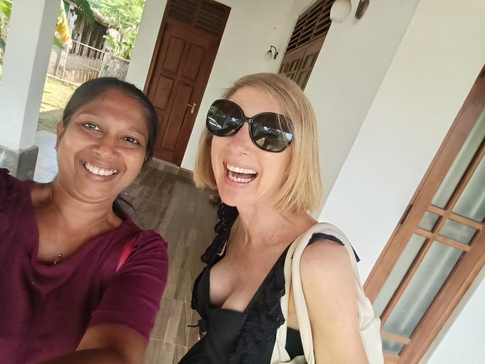 Royal home stay 2 bedroom private home in secure private property with garden view and all the facilities Villa in Wadduwa