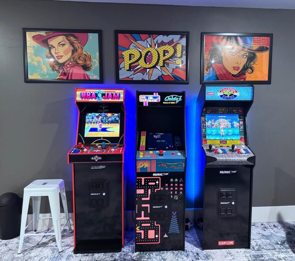 Game Room, Game Room