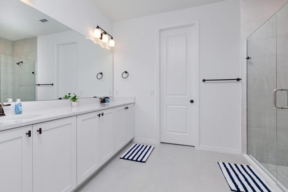 Modern Disney Retreat, 5BR Magic Home House in Four Corners
