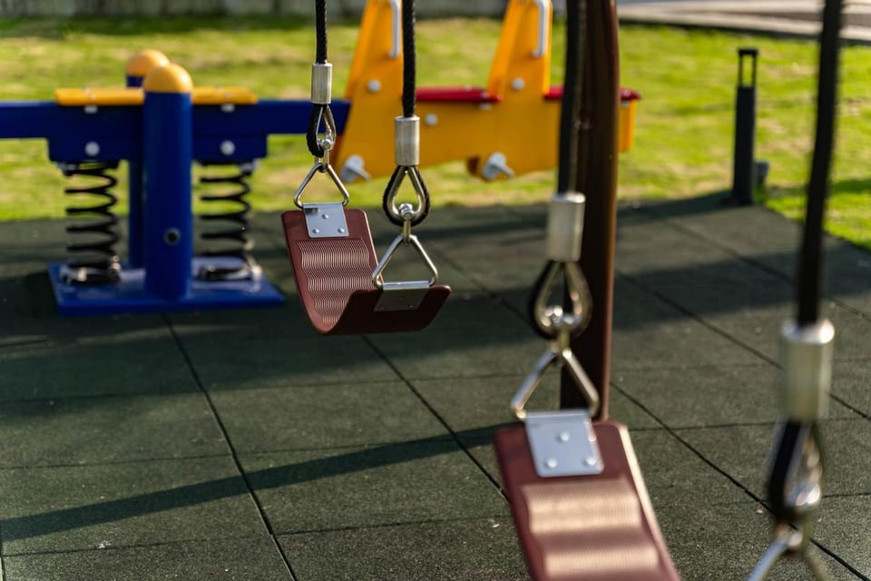 Day, Children play ground