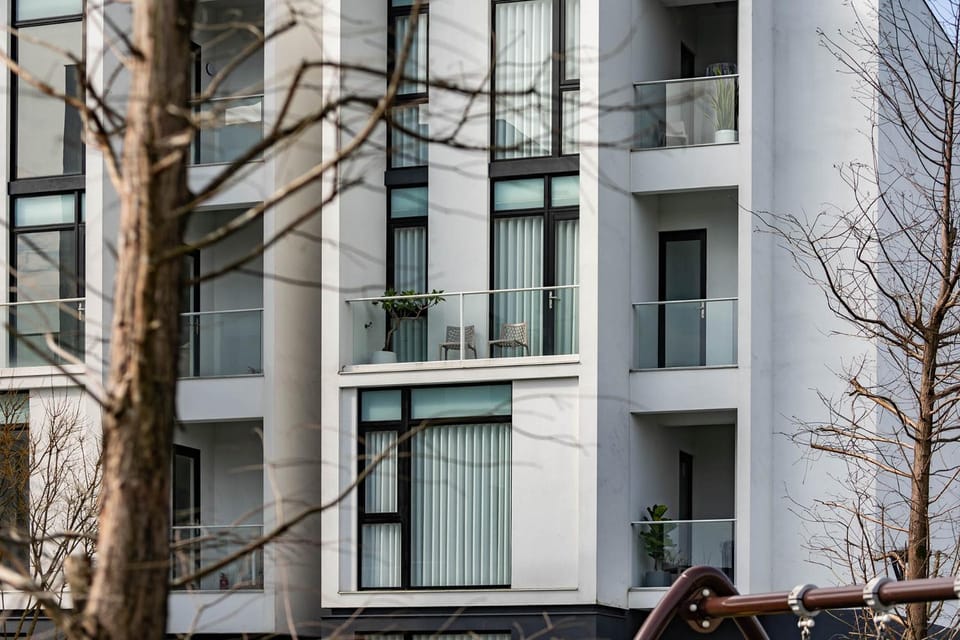 Property building, Day