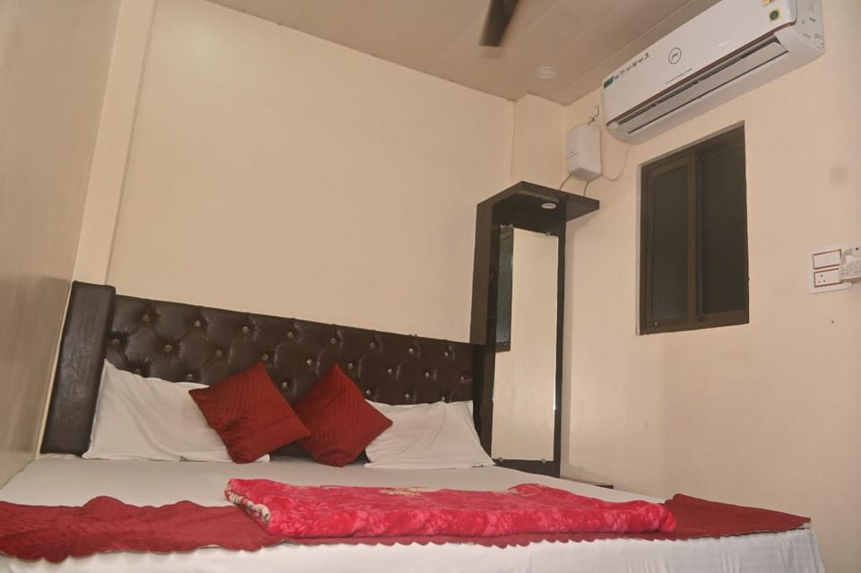 jay radhe krishan residency Vacation rental in Varanasi
