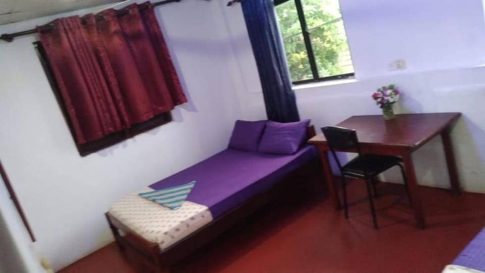 Rain bird guest Bed and Breakfast in Sri Lanka