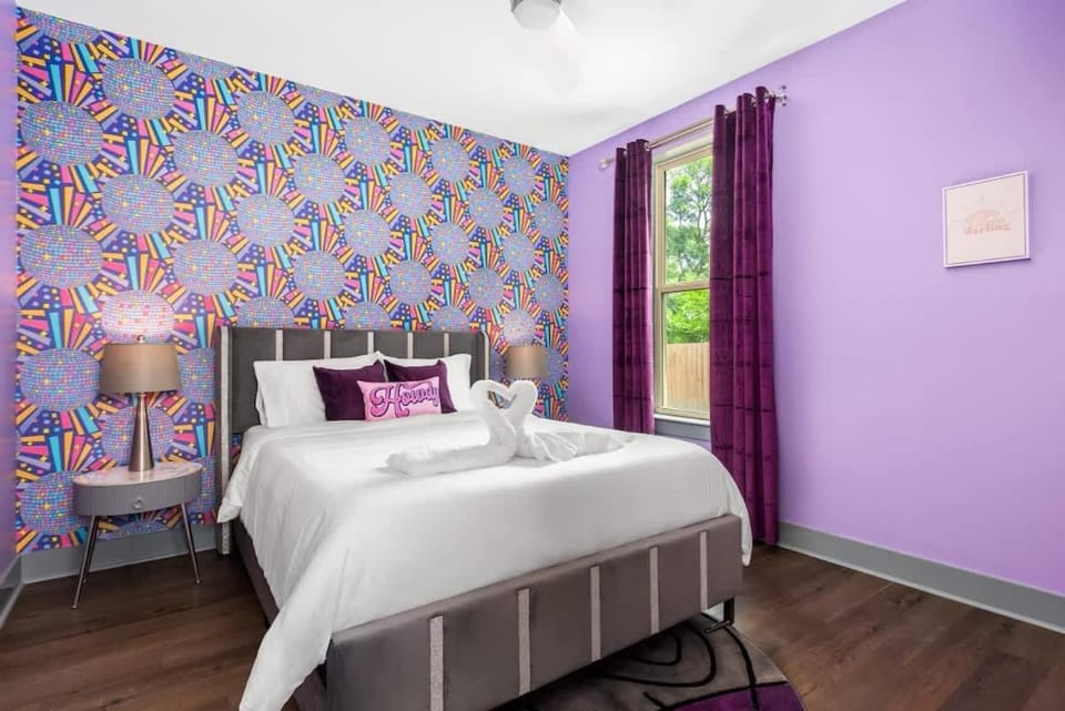 Girls' Getaway - Flamingle House - Broadway 2 miles - Rooftop - WoW House in Nashville
