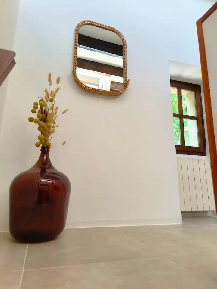 Rooftop de la Roquette Terrasse Clim Apartment in Arles