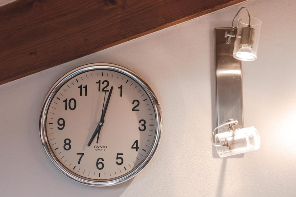PONTEROSSO TorreBianca Elegant Suite-Fibra WiFi Apartment in Trieste