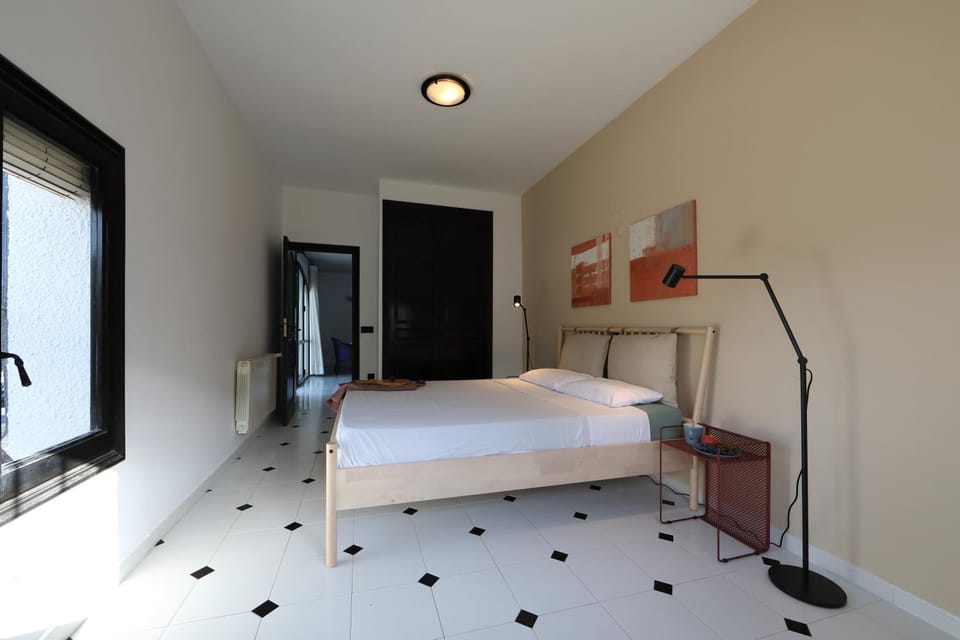 Bed, Photo of the whole room, Bedroom, Sea view, wardrobe