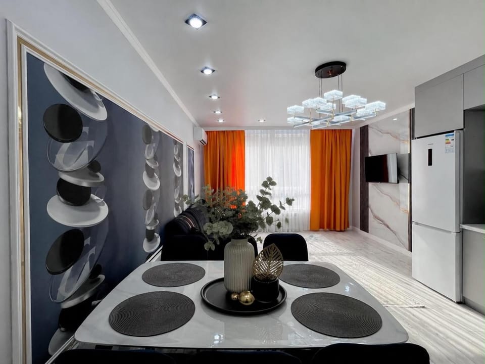 TV and multimedia, Kitchen or kitchenette, Living room, Photo of the whole room, Seating area