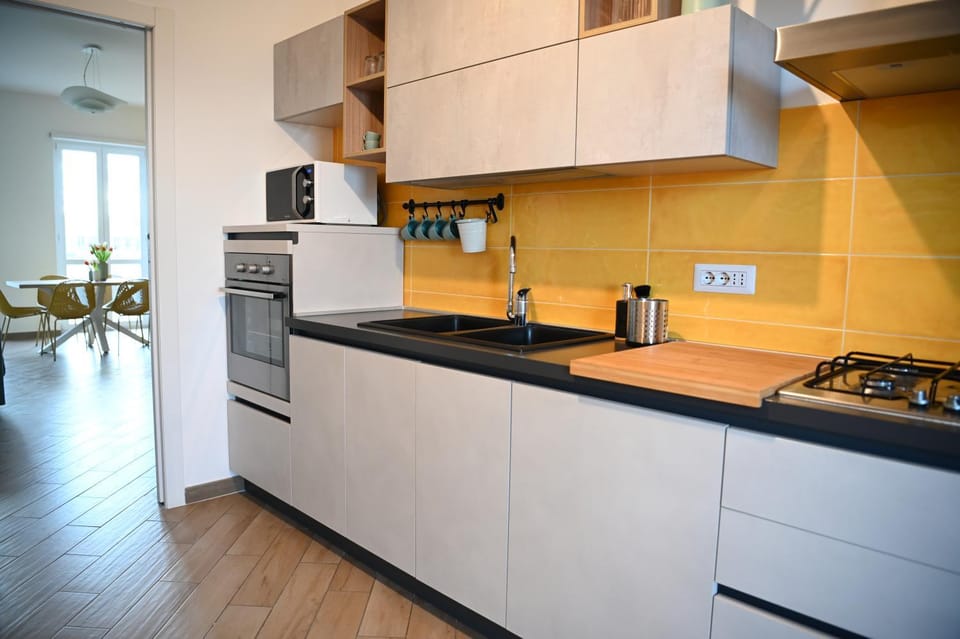 Kitchen or kitchenette, stove