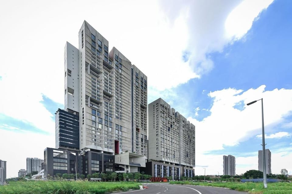 F1-29-11 Dew Drop HomeTamarindWifiNetflixfree parking Apartment in Selangor, Malaysia
