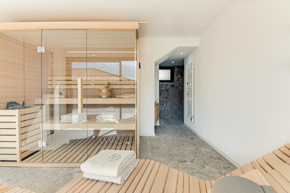 VILLA ULIVI by Curti affitti Villa in Tremezzo