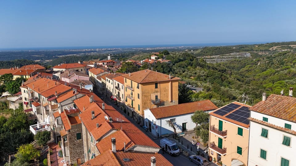 Property building, Neighbourhood, Bird's eye view, Location