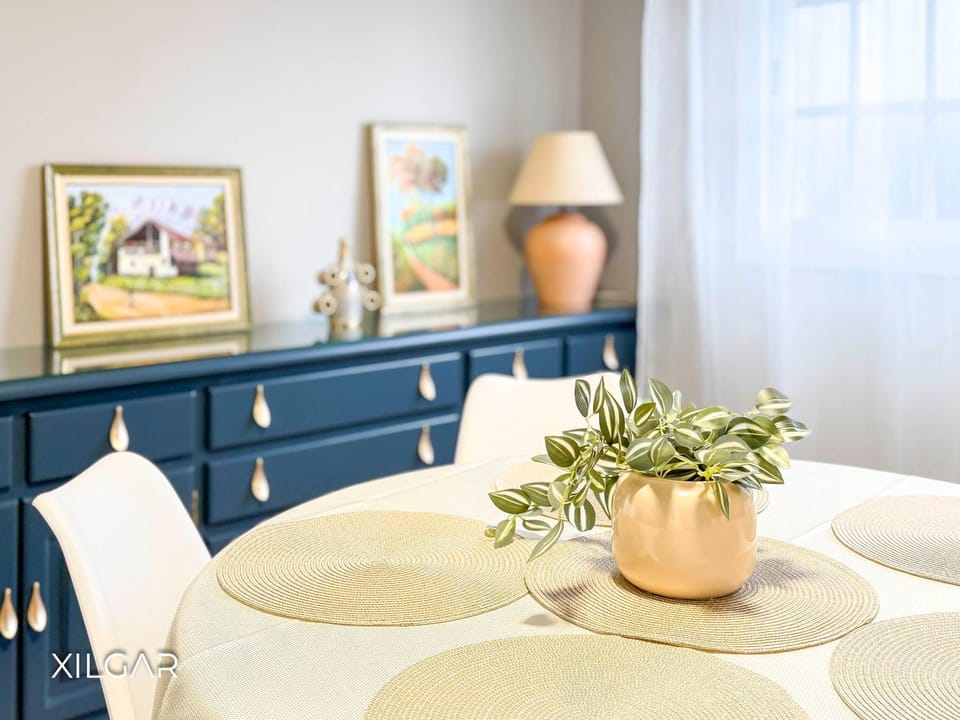 Decorative detail, Dining area