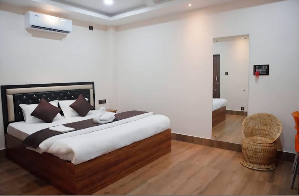 D9 Restaurant and Hotel Hotel in India