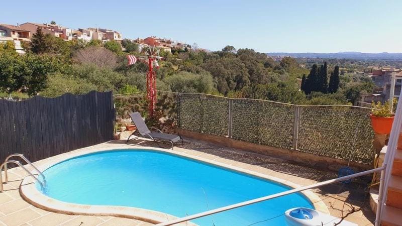 Natural landscape, Mountain view, Pool view, Swimming pool, sunbed