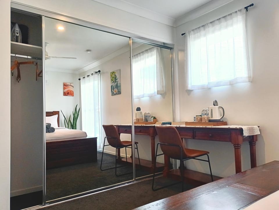 Seating area, Bedroom