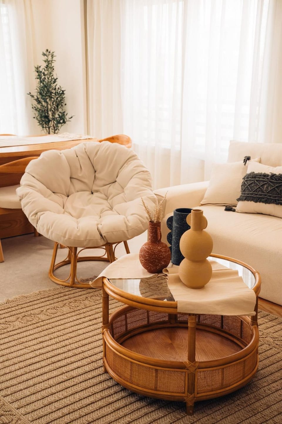 Living room, Seating area