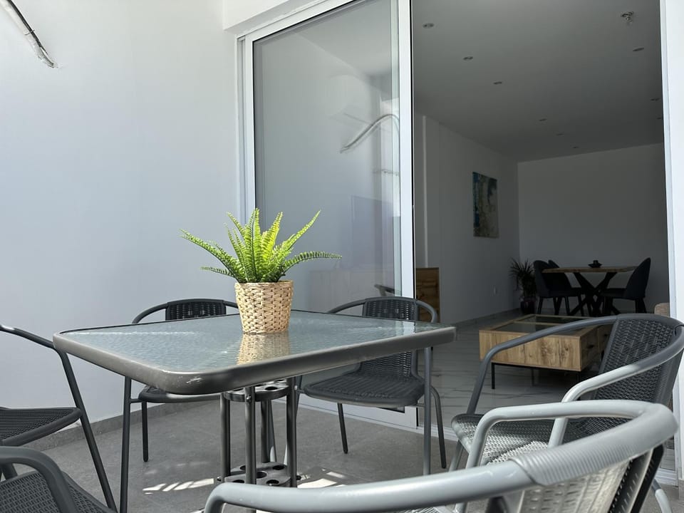 Balcony/Terrace, Balcony/Terrace